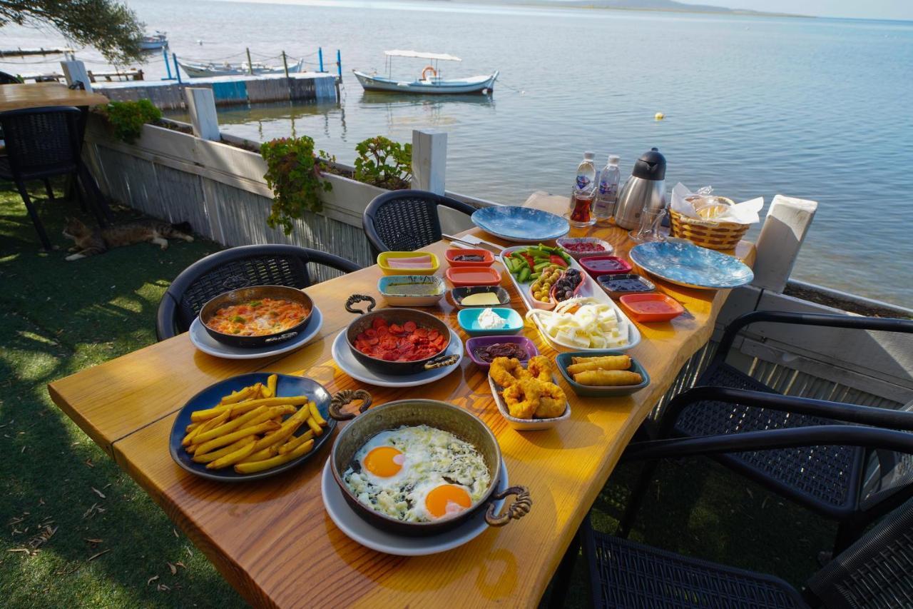 Qcunda Otel Ayvalı Eksteriør bilde